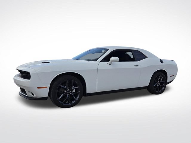 Used 2023 Dodge Challenger SXT w/ Blacktop Package RWD image 5