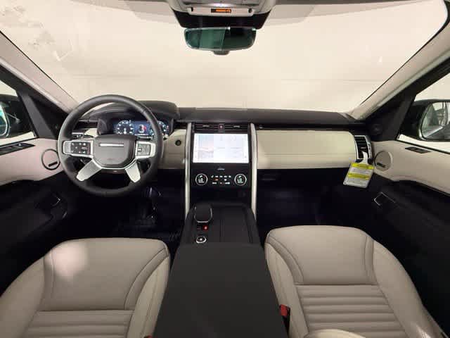 New 2026 Land Rover Discovery S AWD/4WD image 15