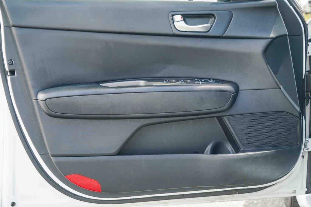 Used 2020 Kia Optima S FWD image 19
