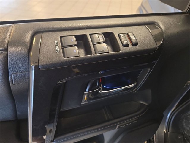 Used 2021 Toyota 4Runner Nightshade image 13