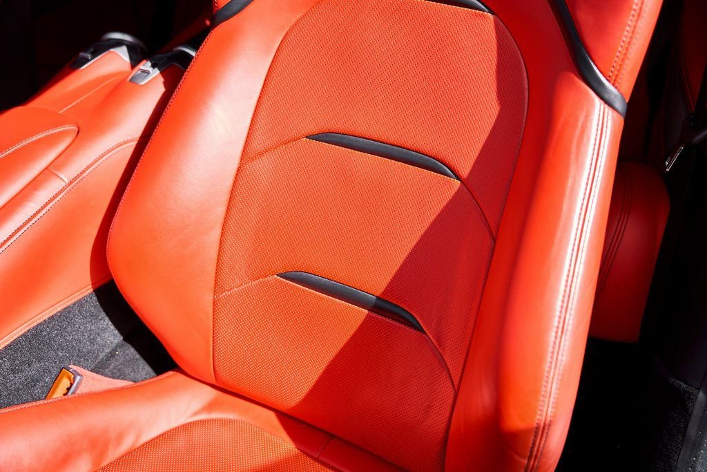 Used 2019 Ferrari GTC4Lusso AWD/4WD image 50