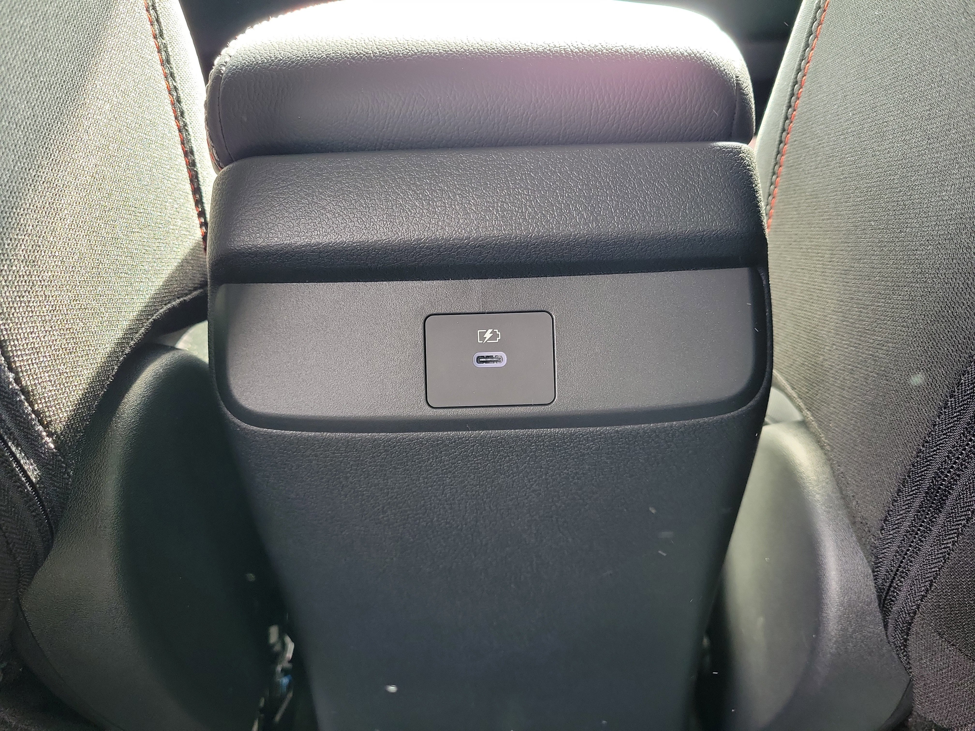 New 2026 Nissan Sentra SR w/ Floor Mat Package image 9