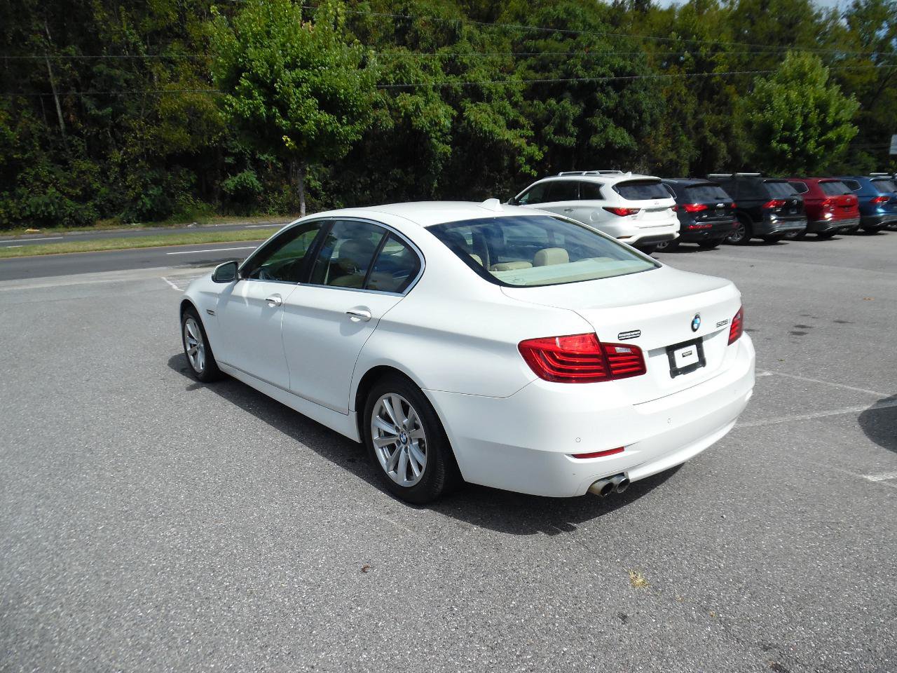 Used 2014 BMW 528i Sedan RWD image 3