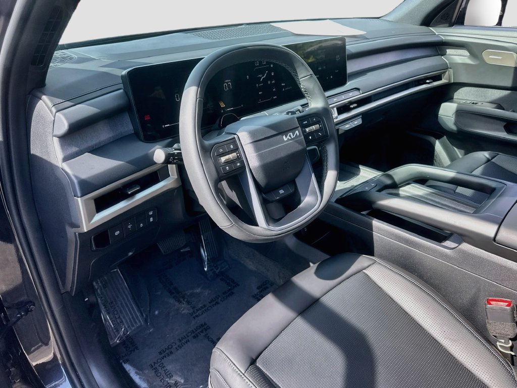 Used 2027 Kia Telluride LX FWD image 9