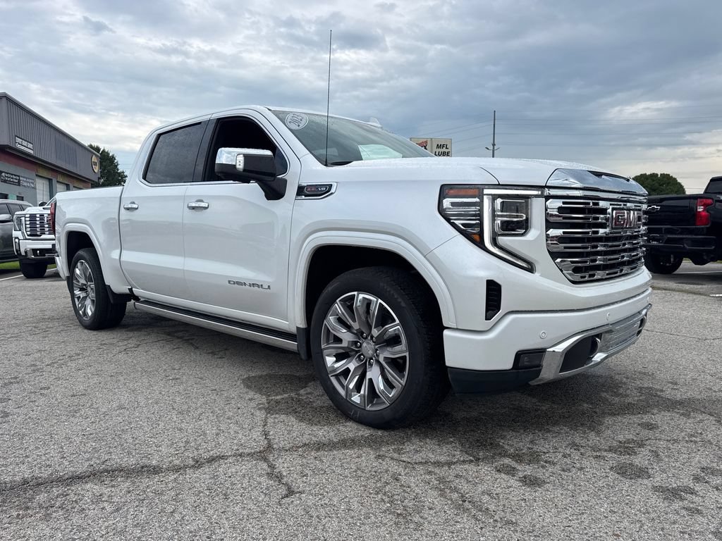 Used 2023 GMC Sierra 1500 Denali AWD/4WD image 8