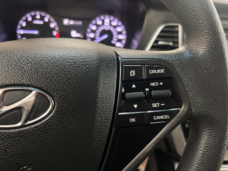 Used 2015 Hyundai Sonata SE w/ Option Group 09 FWD image 22