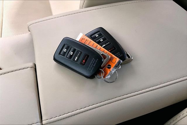 Certified 2022 Lexus RX 350 AWD w/ Premium Package image 35