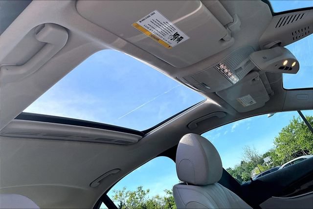 Used 2019 Mercedes-Benz E 300 4MATIC image 30