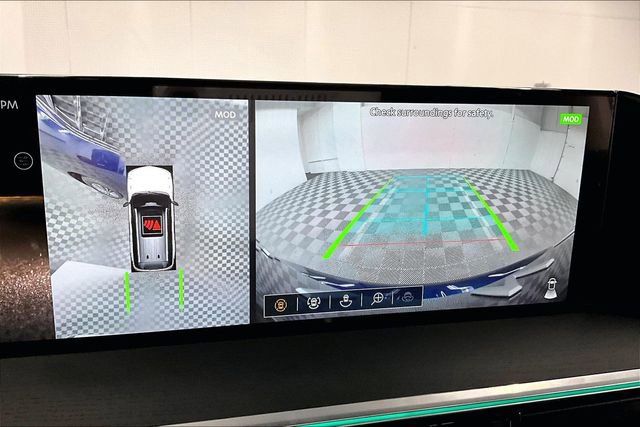 Used 2025 INFINITI QX80 Sensory image 30