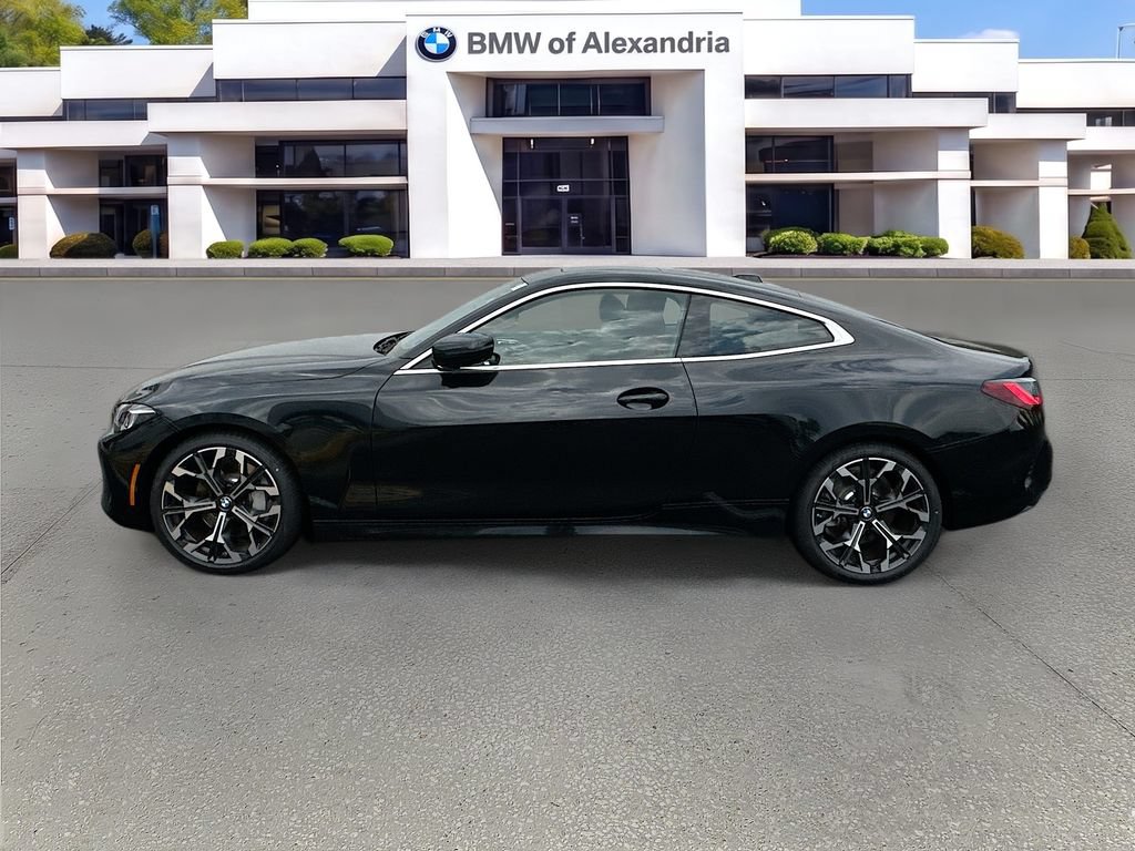 Used 2026 BMW 430i Coupe w/ Parking Assistance Package RWD image 4