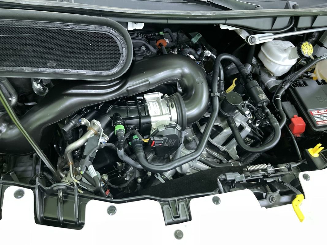 Used 2024 Ford Transit 250 Low Roof w/ Exterior Upgrade Package image 28