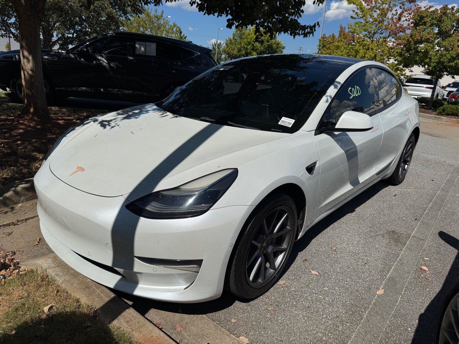 Used 2022 Tesla Model 3 Long Range AWD/4WD image 1