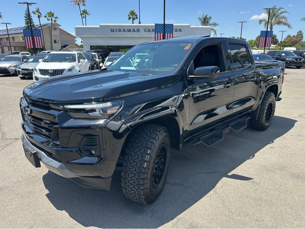 Used 2024 Chevrolet Colorado Z71 w/ Z71 Convenience Package 2 AWD/4WD image 11