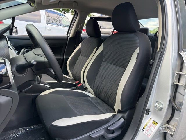 Used 2021 Nissan Versa SV FWD image 7