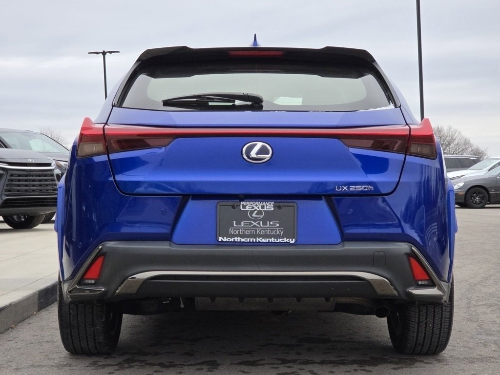 Certified 2022 Lexus UX 250h F Sport image 27