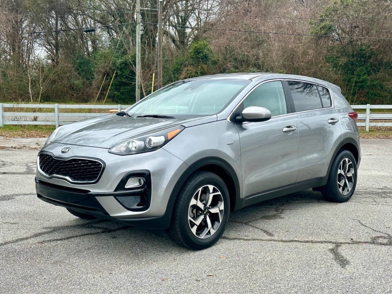 Used 2021 Kia Sportage LX AWD/4WD image 3