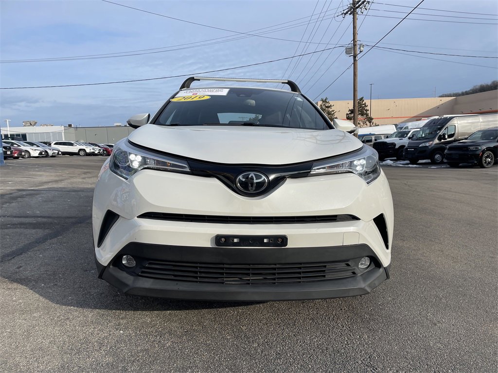 Used 2019 Toyota C-HR Limited image 5
