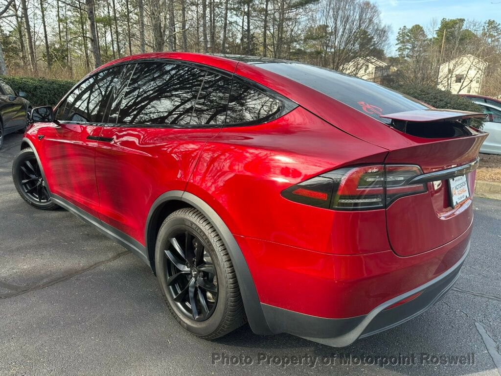 Used 2025 Tesla Model X image 9