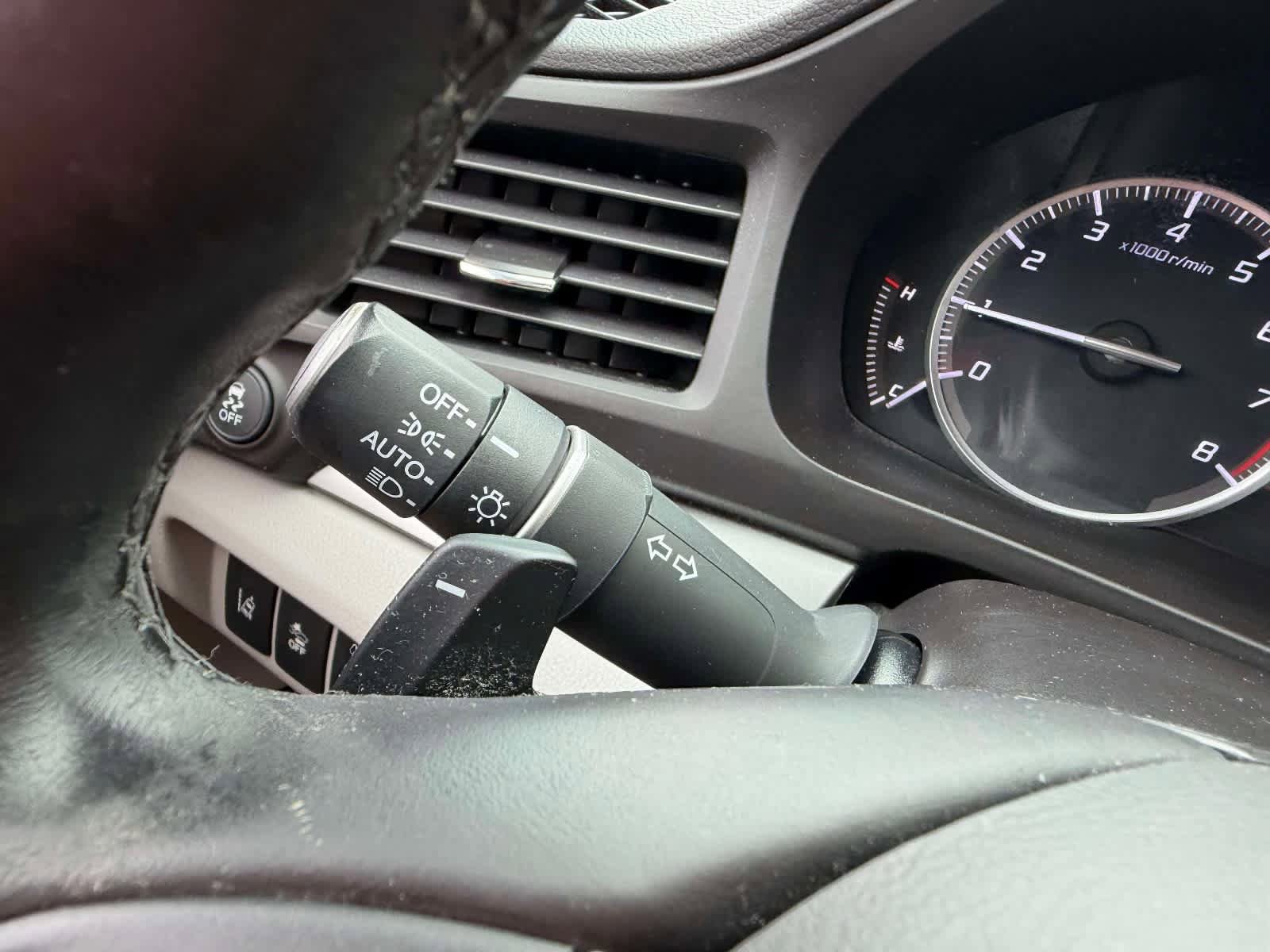 Used 2016 Acura ILX FWD image 29