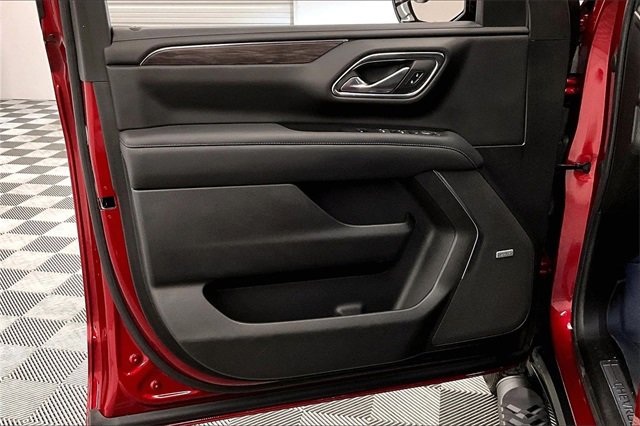 Used 2021 Chevrolet Tahoe Z71 image 16