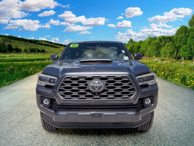 Used 2020 Toyota Tacoma TRD Sport w/ TRD Premium Sport Package AWD/4WD image 8