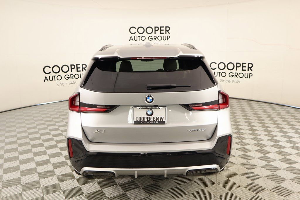 New 2025 BMW X1 xDrive28i w/ Technology Package AWD/4WD image 23