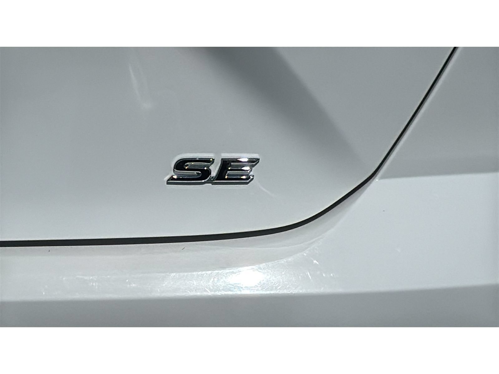 Certified 2025 Toyota Camry SE FWD image 7