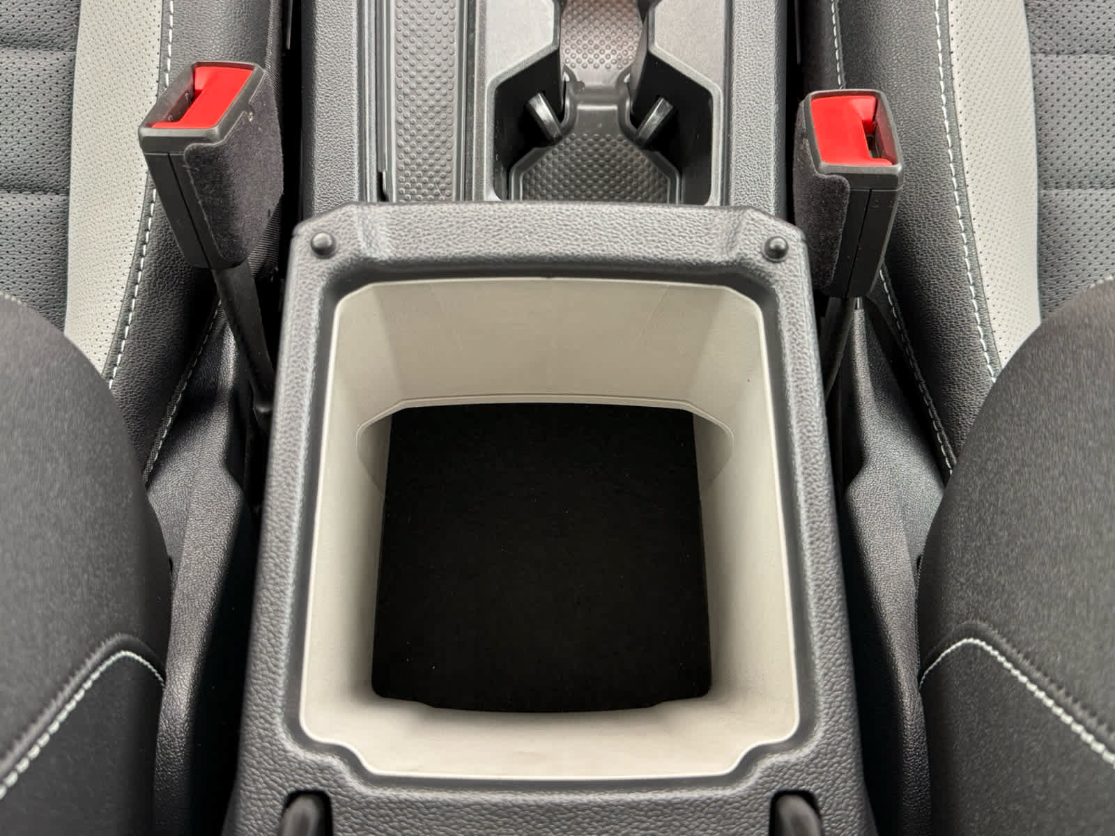 Certified 2024 Volkswagen Taos SEL AWD/4WD image 27