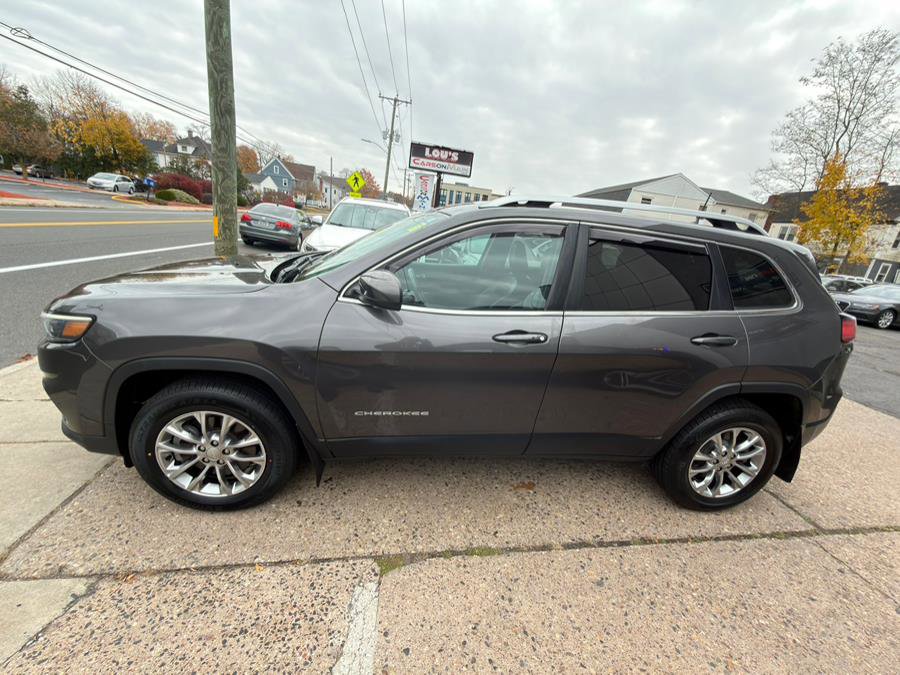 Used 2019 Jeep Cherokee Latitude Plus image 4