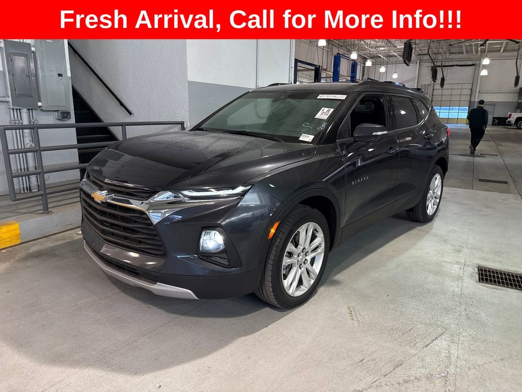 Used 2022 Chevrolet Blazer LT image 2