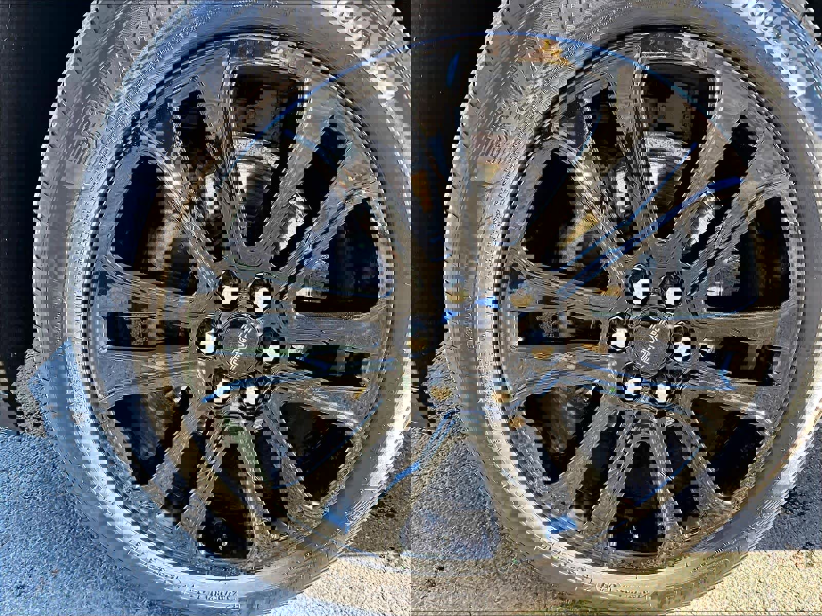 Used 2023 GMC Acadia SLT w/ Elevation Edition image 7