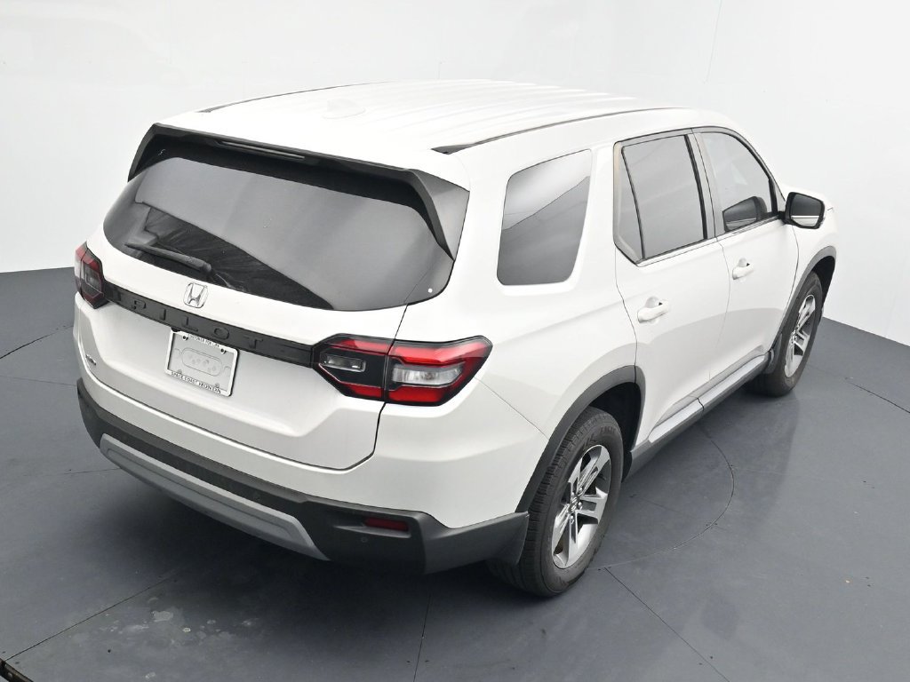 Used 2023 Honda Pilot EX-L image 15