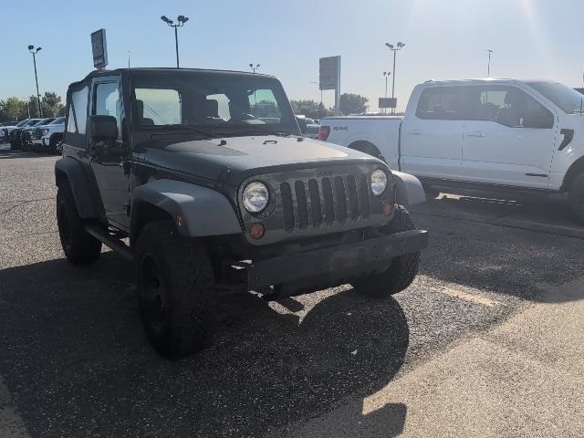 Used 2009 Jeep Wrangler X AWD/4WD image 3