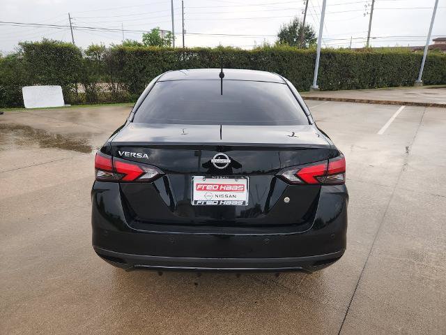 Certified 2025 Nissan Versa S w/ Trunk Package FWD image 6