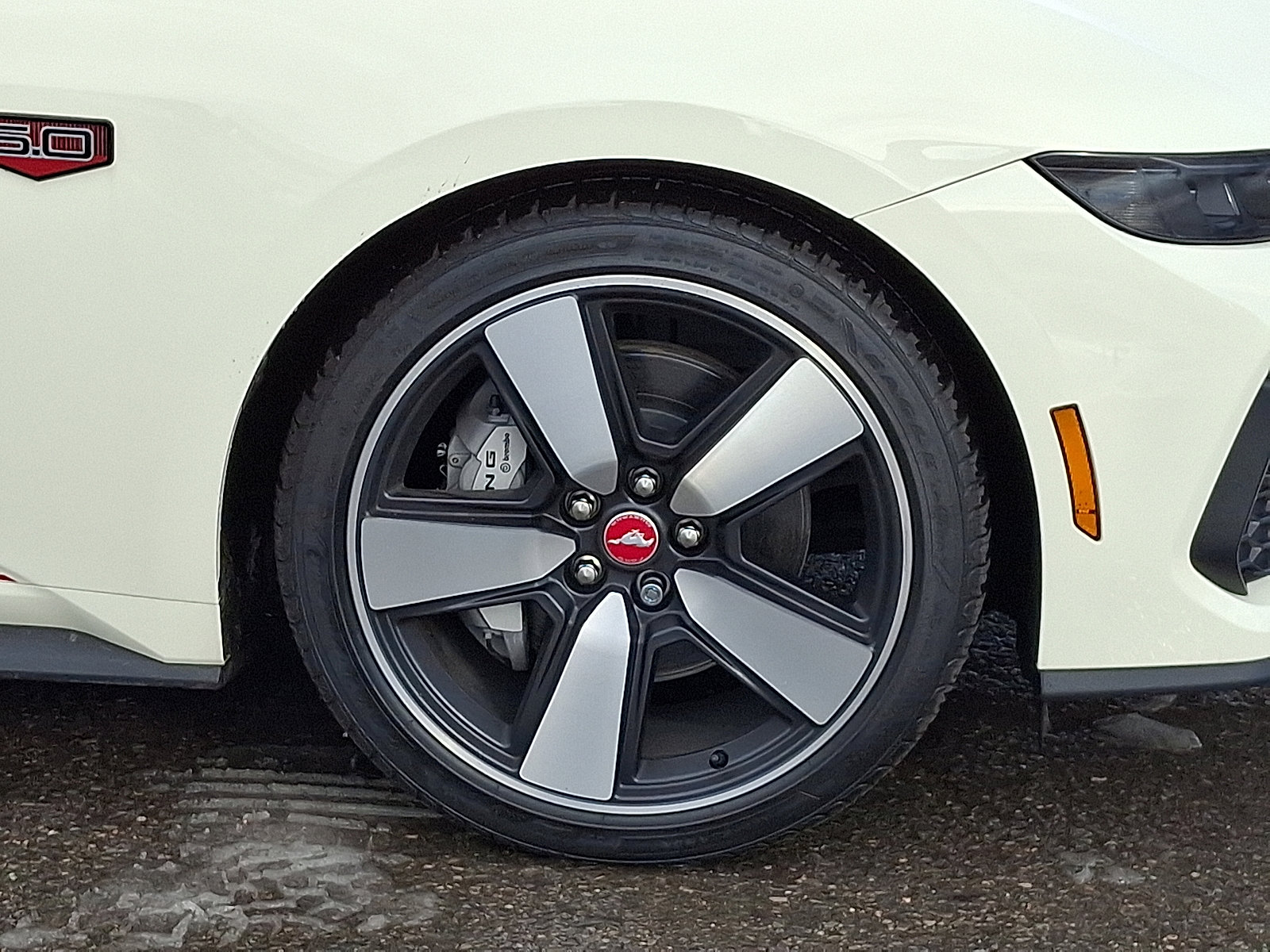 Used 2025 Ford Mustang GT Premium w/ 60th Anniversary Package image 8