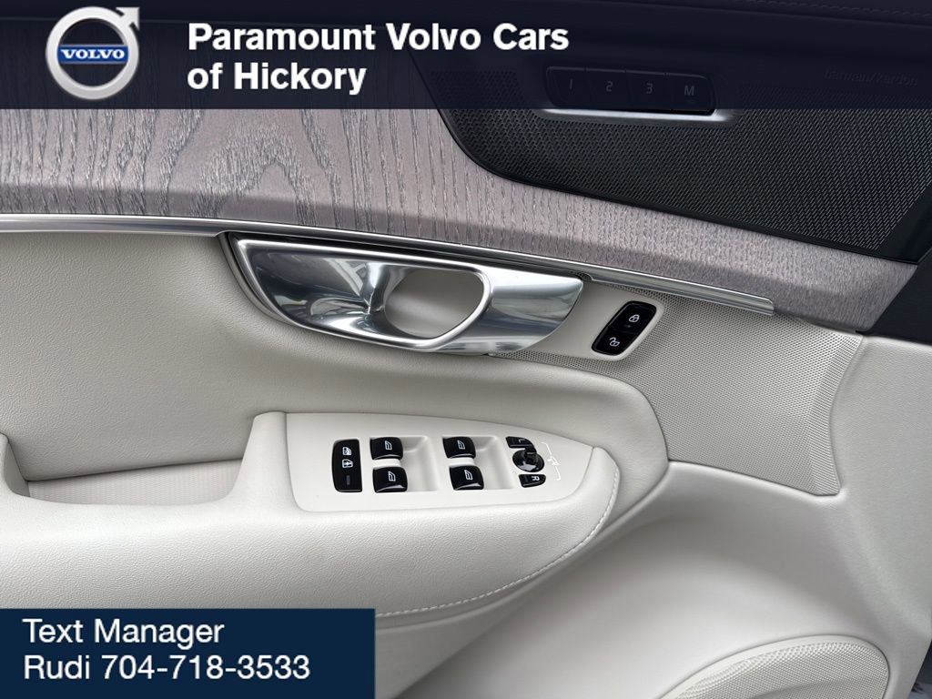 New 2026 Volvo XC90 B6 Ultra w/ Protection Package image 23