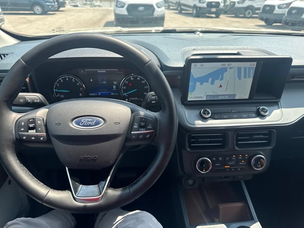 Used 2024 Ford Maverick Lariat AWD/4WD image 3