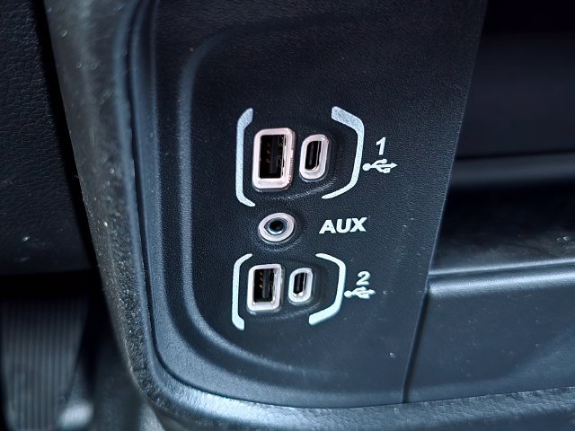 New 2026 RAM 3500 Big Horn AWD/4WD image 18