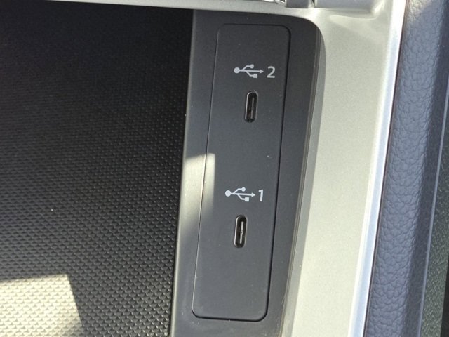 Used 2022 Audi Q3 2.0T Premium Plus w/ Premium Plus Package image 17