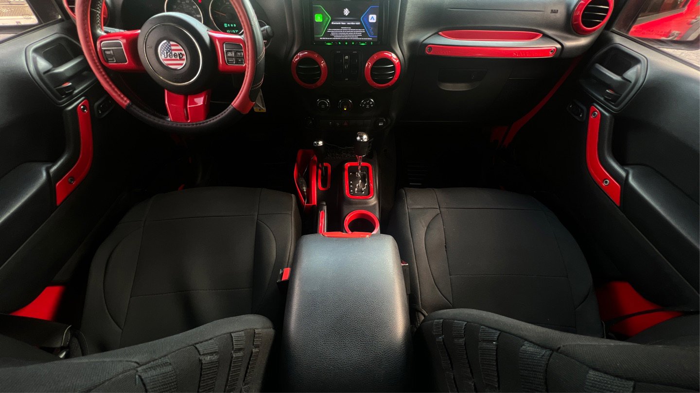 Used 2015 Jeep Wrangler Unlimited Sport w/ Quick Order Package 24S AWD/4WD image 28