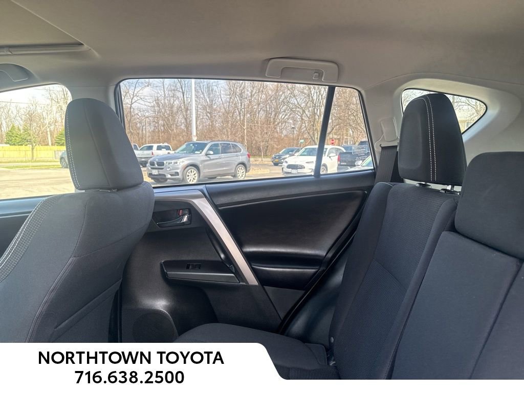 Used 2018 Toyota RAV4 XLE w/ Plus Extra Value Package AWD/4WD image 19
