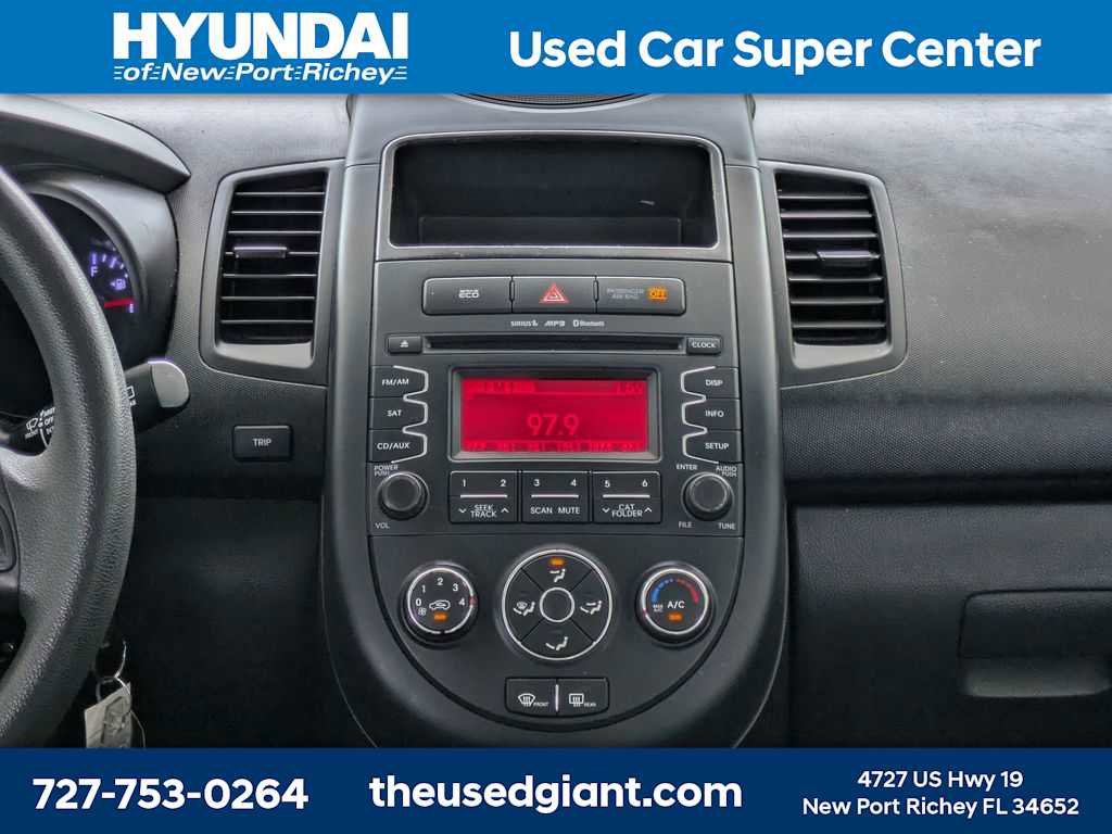 Used 2013 Kia Soul image 18