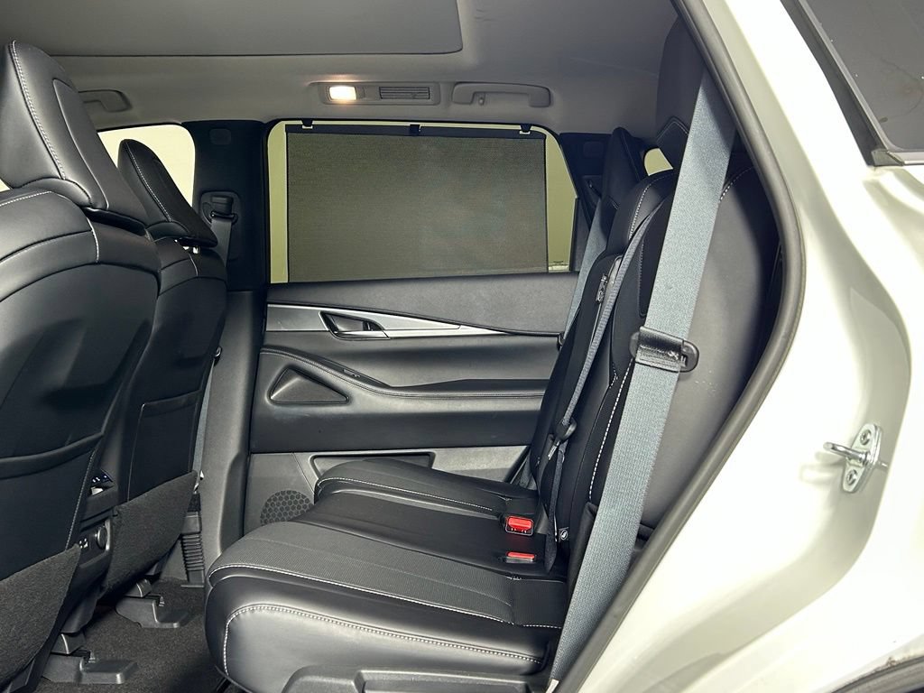 Used 2024 INFINITI QX60 Luxe AWD/4WD image 18