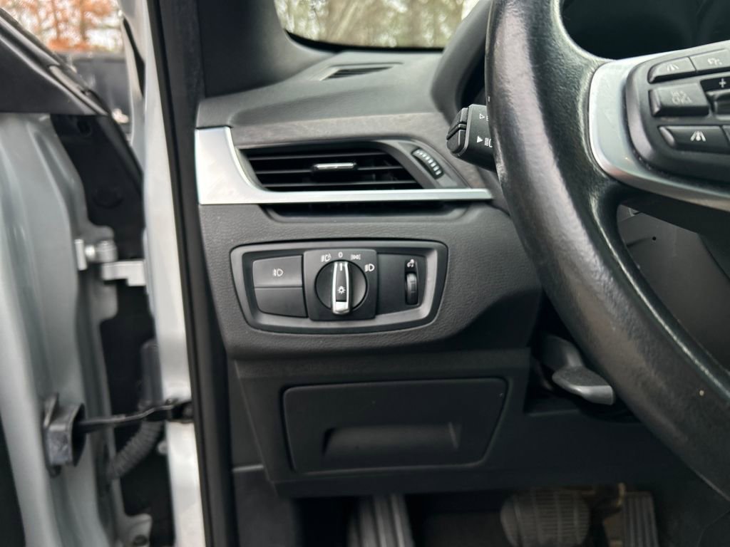 Used 2017 BMW X1 xDrive28i image 21