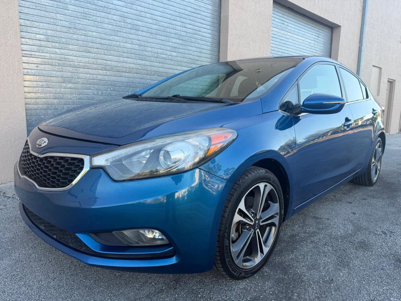 Used 2014 Kia Forte EX FWD image 3