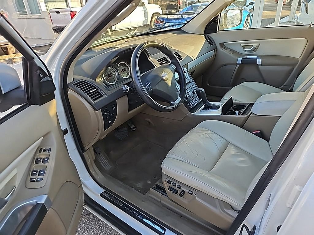 Used 2013 Volvo XC90 3.2 image 4