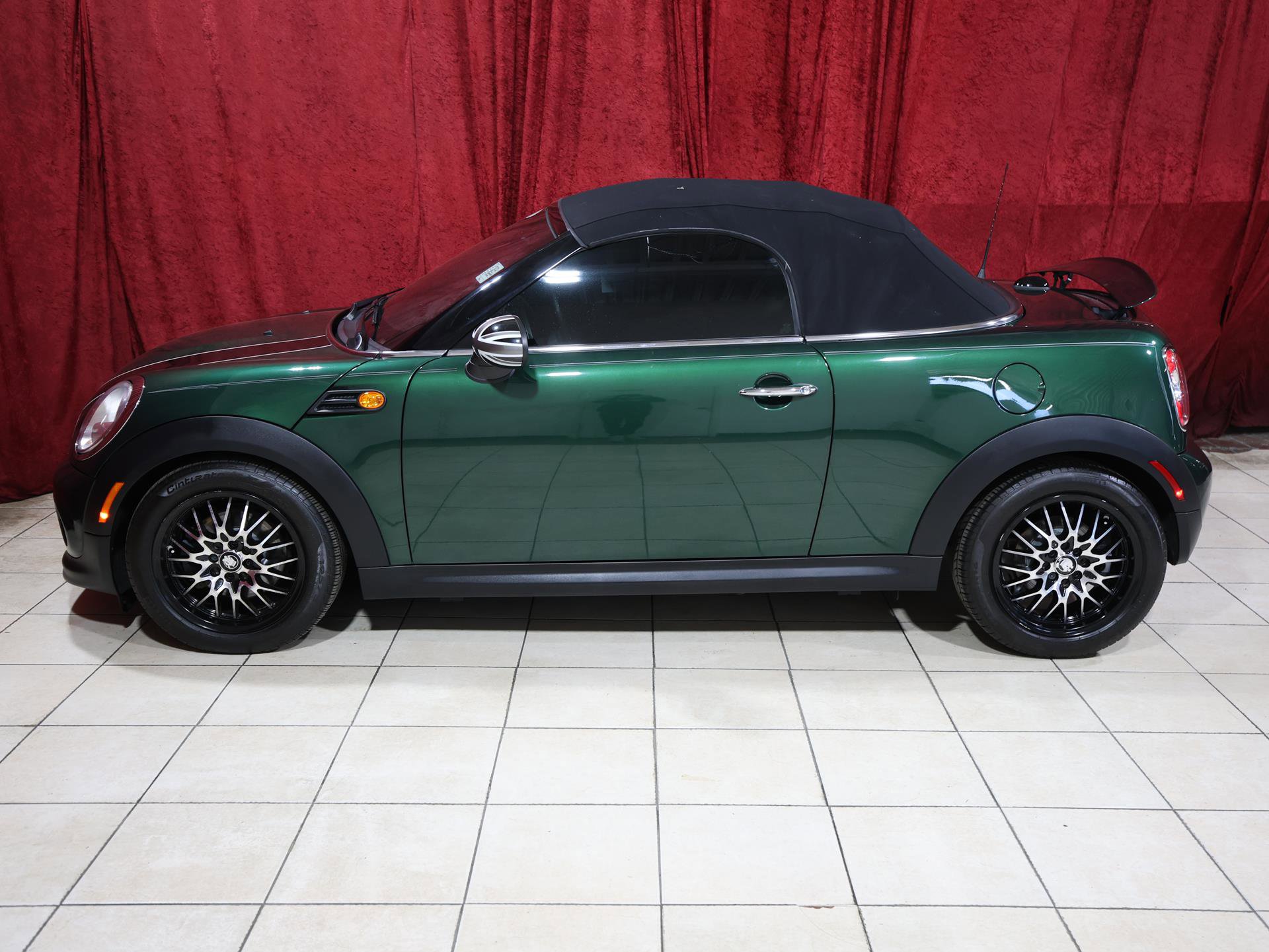 Used 2014 MINI Cooper Roadster image 4