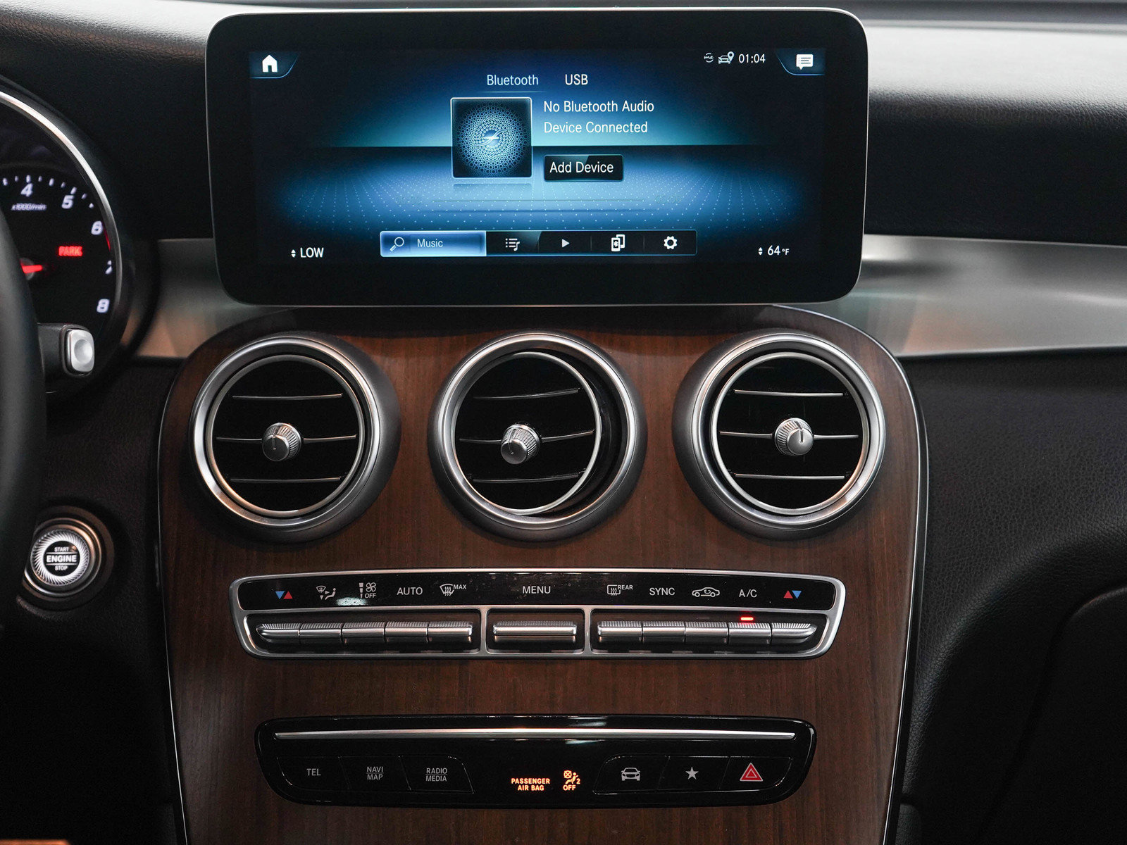 Used 2021 Mercedes-Benz GLC 300 4MATIC image 15