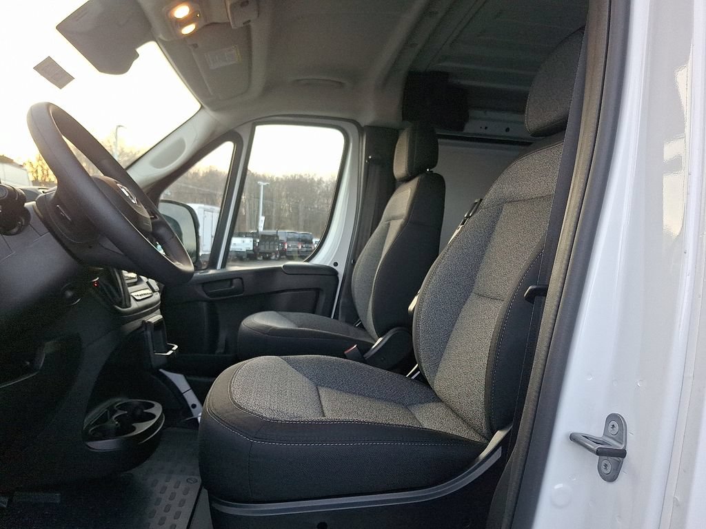 New 2026 RAM ProMaster 2500 w/ Convenience Group FWD image 9