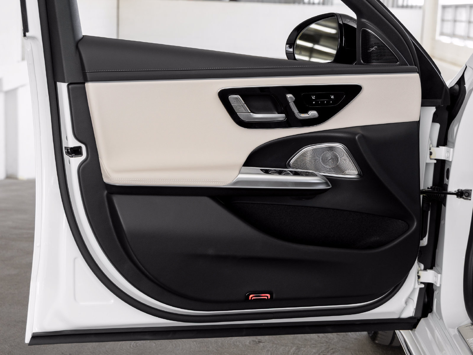 New 2027 Mercedes-Benz E 350 Sedan image 9